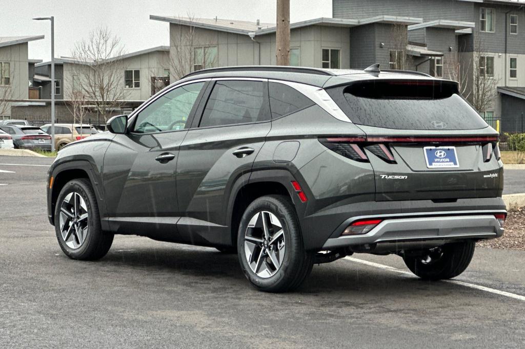 new 2025 Hyundai TUCSON Hybrid car, priced at $37,065