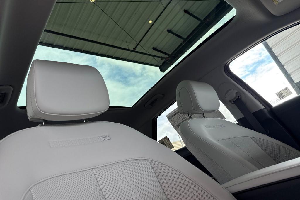 new 2025 Hyundai IONIQ 5 car