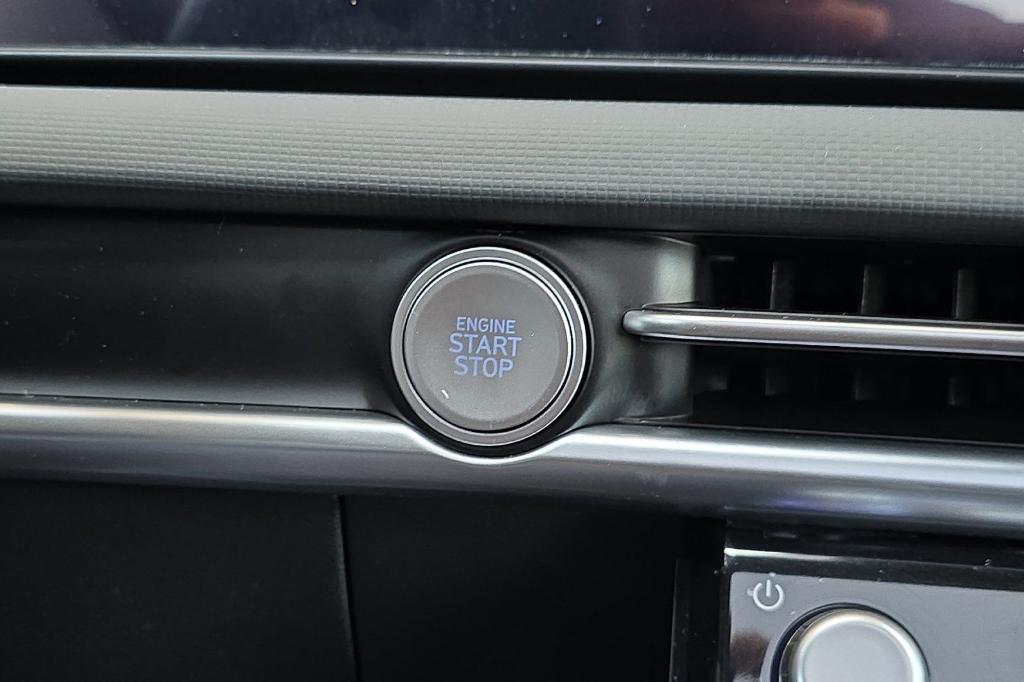 new 2025 Hyundai SANTA CRUZ car, priced at $33,115