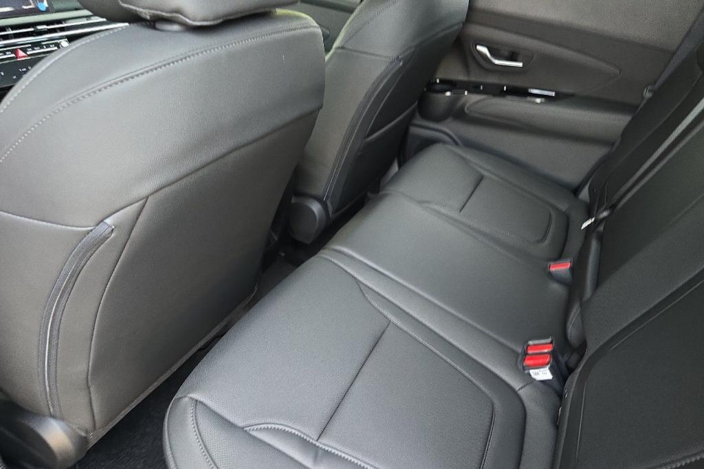 new 2025 Hyundai SANTA CRUZ car, priced at $33,115