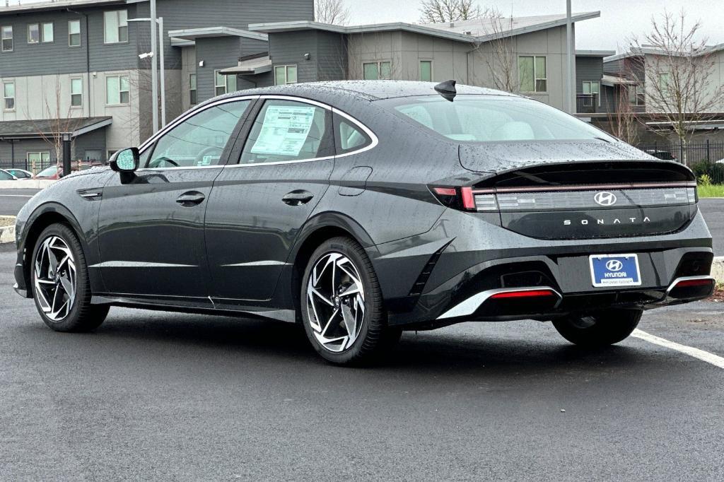 new 2024 Hyundai Sonata car, priced at $27,200