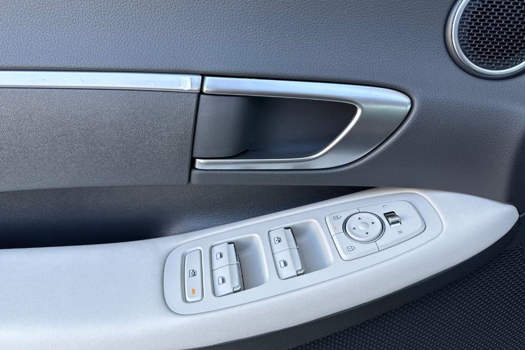 new 2025 Hyundai Sonata car, priced at $25,840
