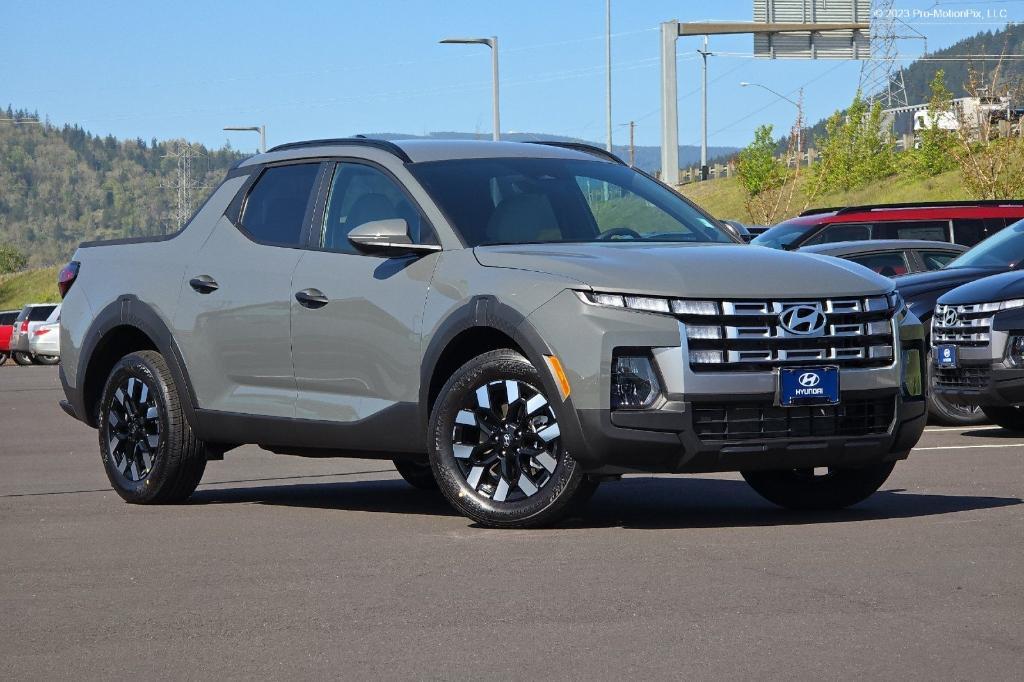 new 2025 Hyundai SANTA CRUZ car, priced at $31,800