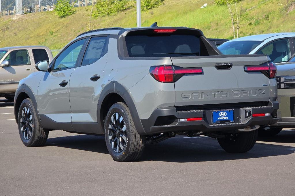 new 2025 Hyundai SANTA CRUZ car, priced at $31,800