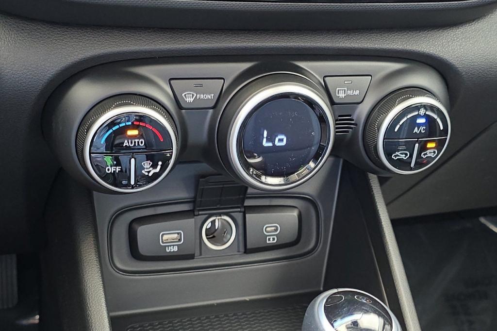 new 2025 Hyundai Venue car, priced at $23,478