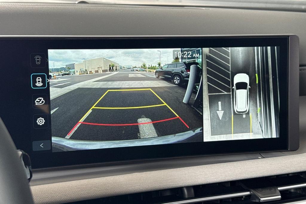 new 2025 Hyundai TUCSON Hybrid car