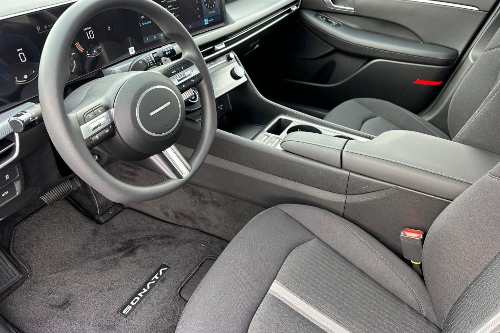 new 2025 Hyundai Sonata car, priced at $29,905