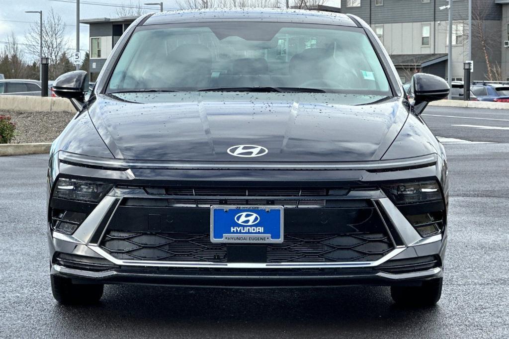 new 2025 Hyundai Sonata car, priced at $29,905