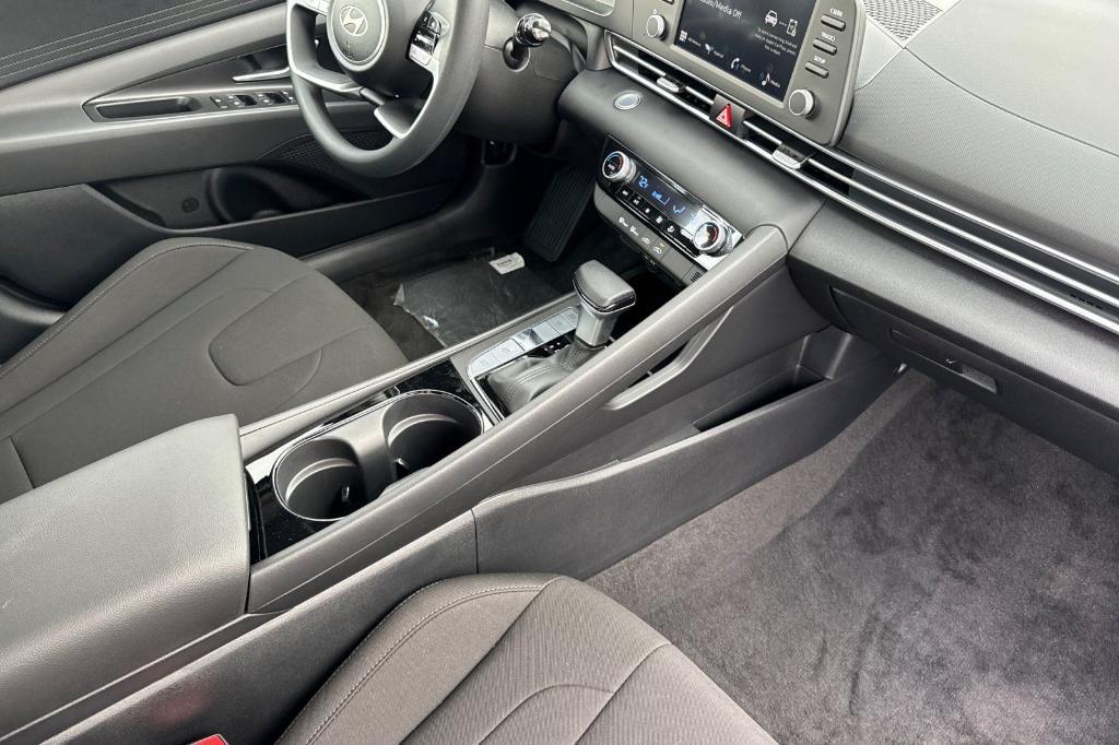 new 2025 Hyundai ELANTRA HEV car, priced at $24,813