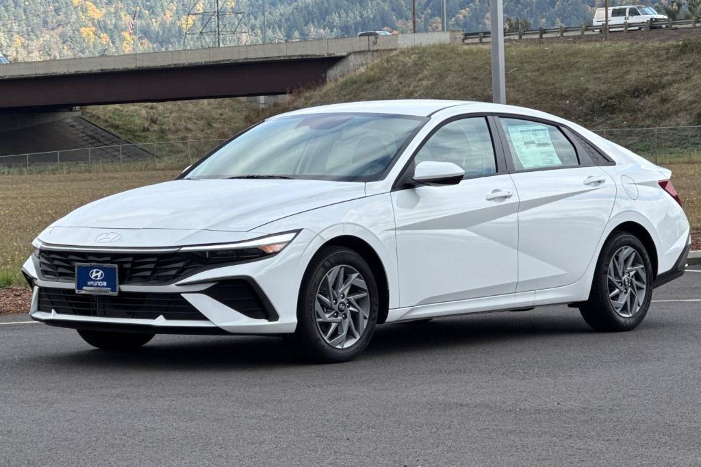 new 2025 Hyundai ELANTRA HEV car, priced at $24,813