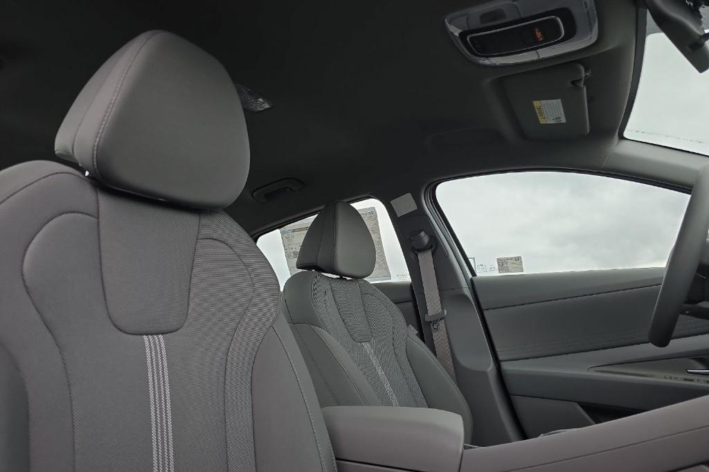 new 2025 Hyundai Elantra car, priced at $21,885