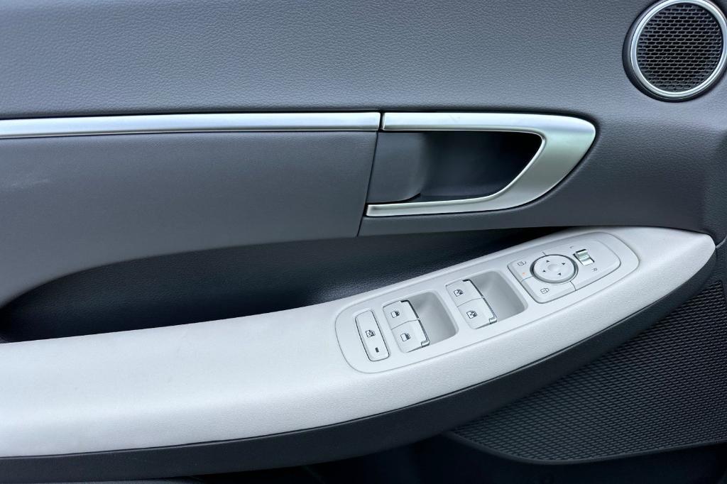 new 2025 Hyundai Sonata car, priced at $28,838