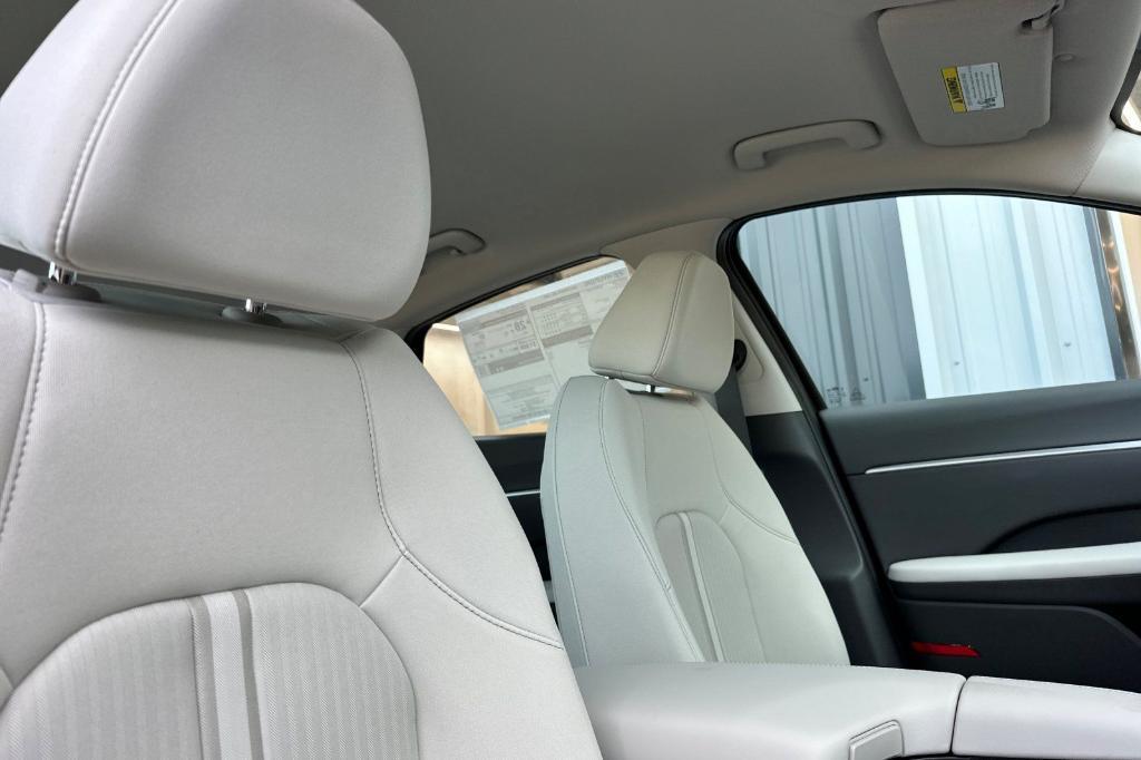 new 2025 Hyundai Sonata car, priced at $28,838