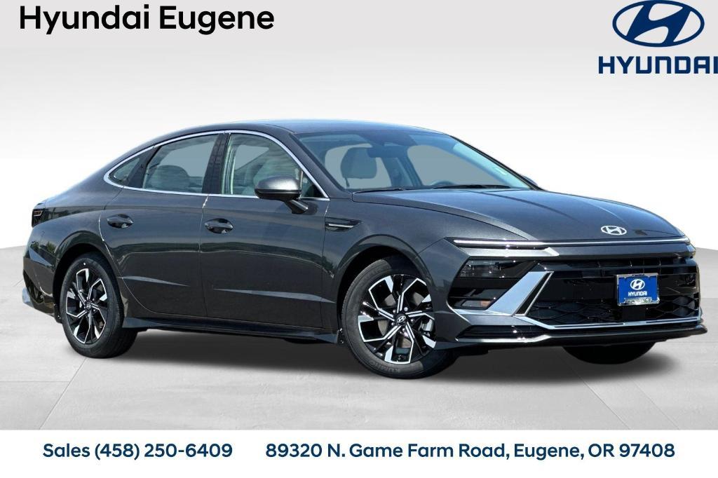 new 2025 Hyundai Sonata car, priced at $27,095