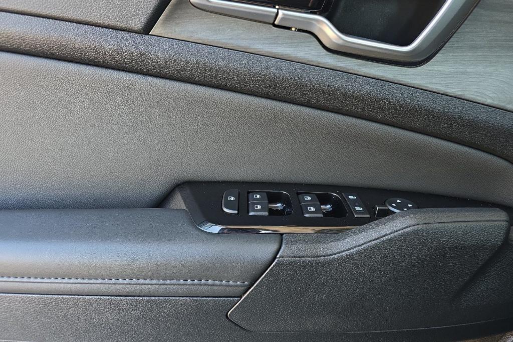 used 2024 Kia Sportage car, priced at $31,488