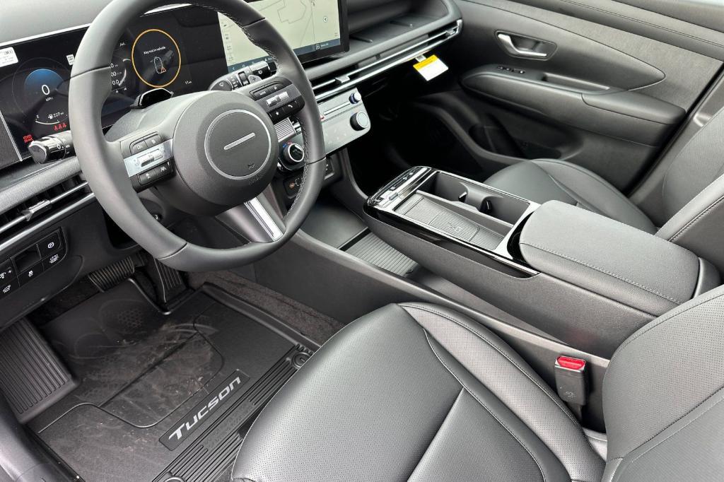 new 2025 Hyundai TUCSON Hybrid car, priced at $37,090