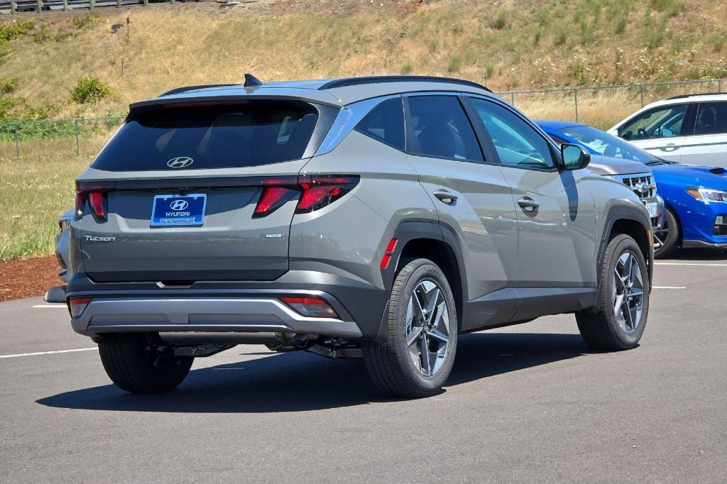 new 2025 Hyundai Tucson car, priced at $31,395