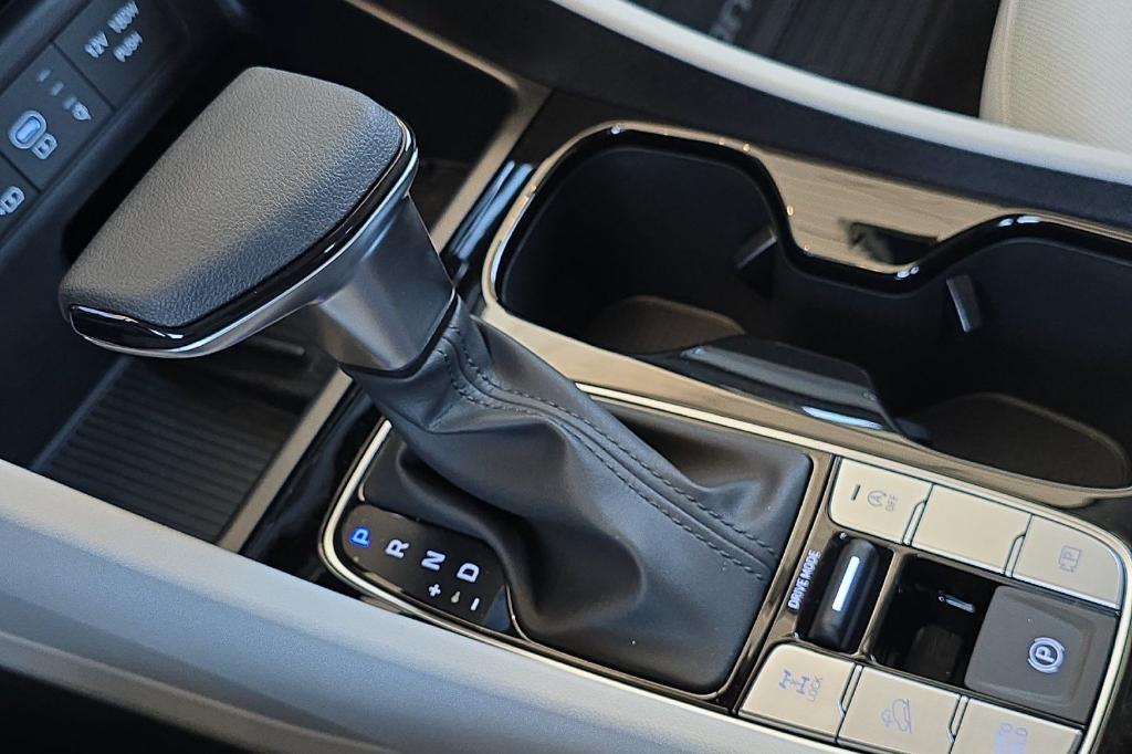 new 2025 Hyundai Tucson car, priced at $31,395