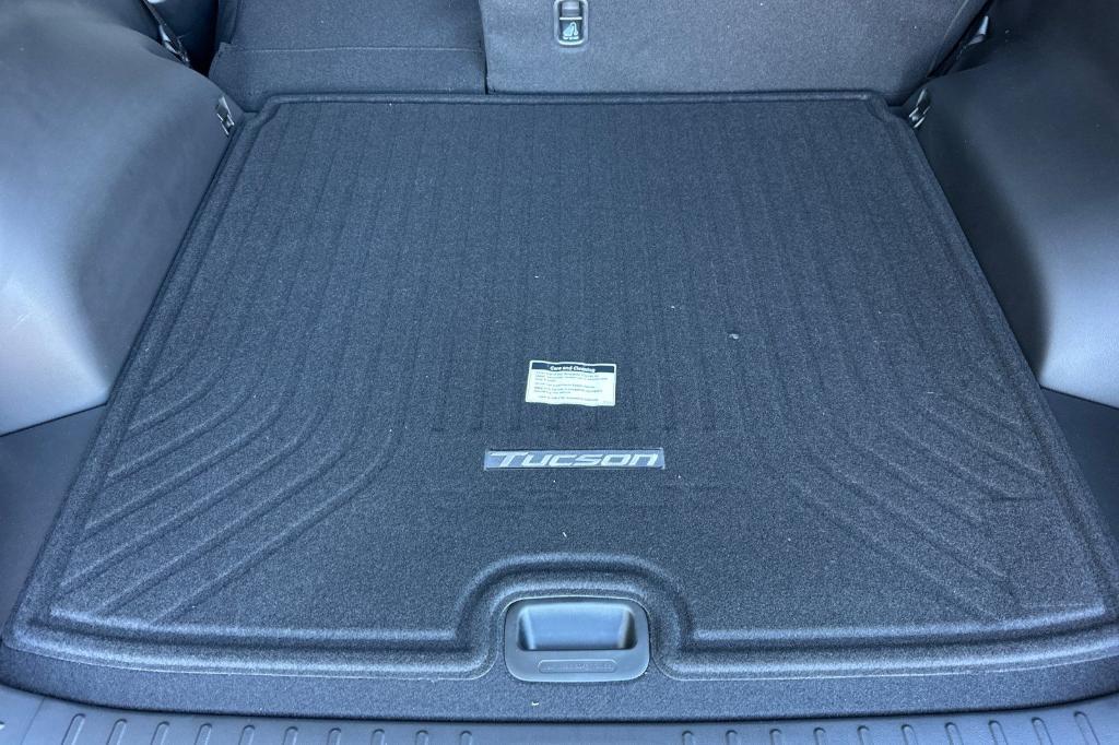 new 2025 Hyundai TUCSON Plug-In Hybrid car, priced at $41,750