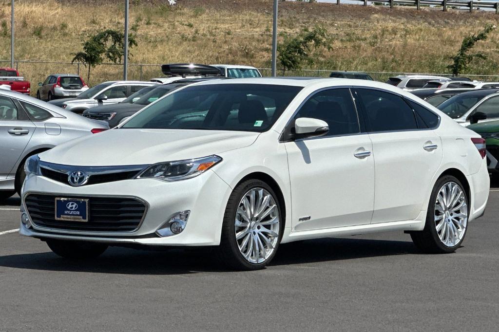 used 2014 Toyota Avalon Hybrid car, priced at $19,995