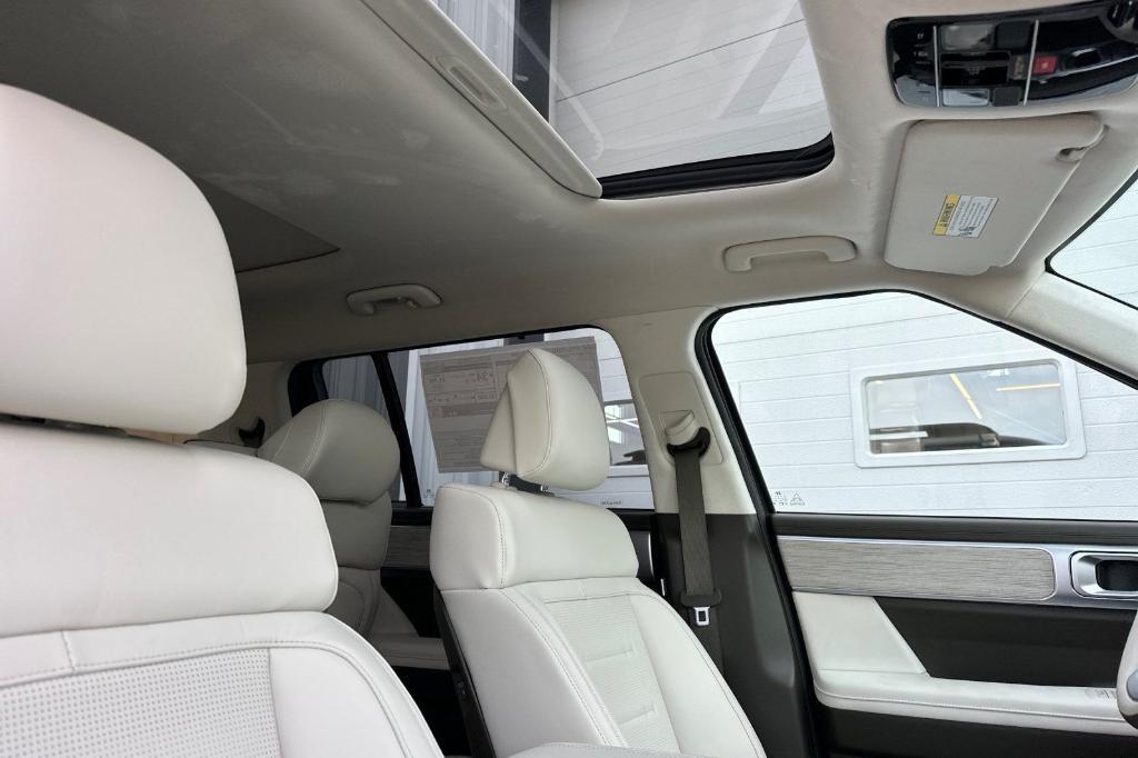 new 2025 Hyundai SANTA FE HEV car, priced at $45,864