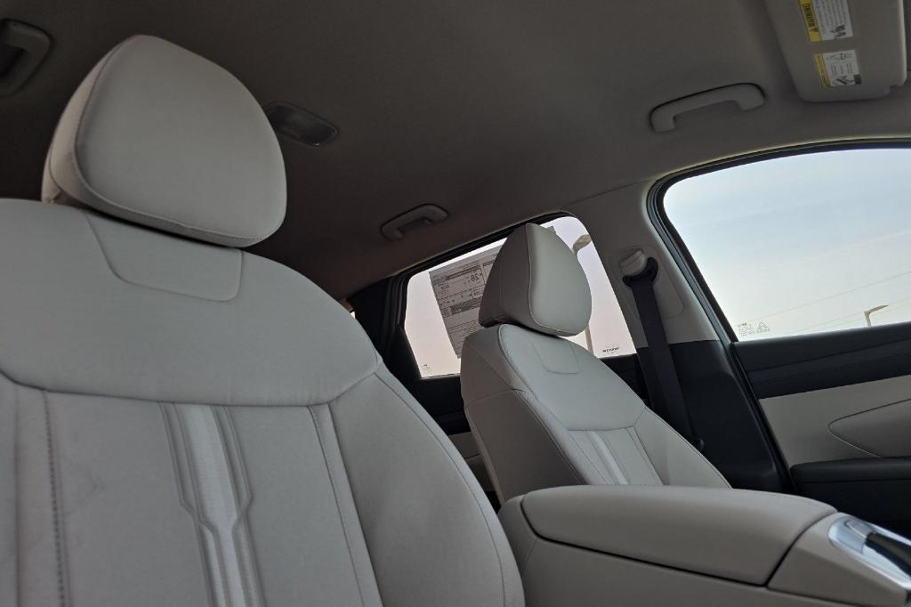 new 2025 Hyundai Tucson car, priced at $31,856