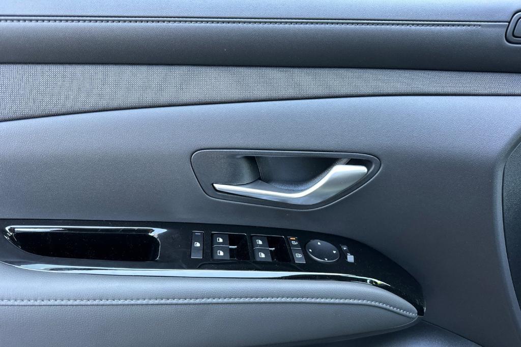 new 2025 Hyundai SANTA CRUZ car, priced at $42,175