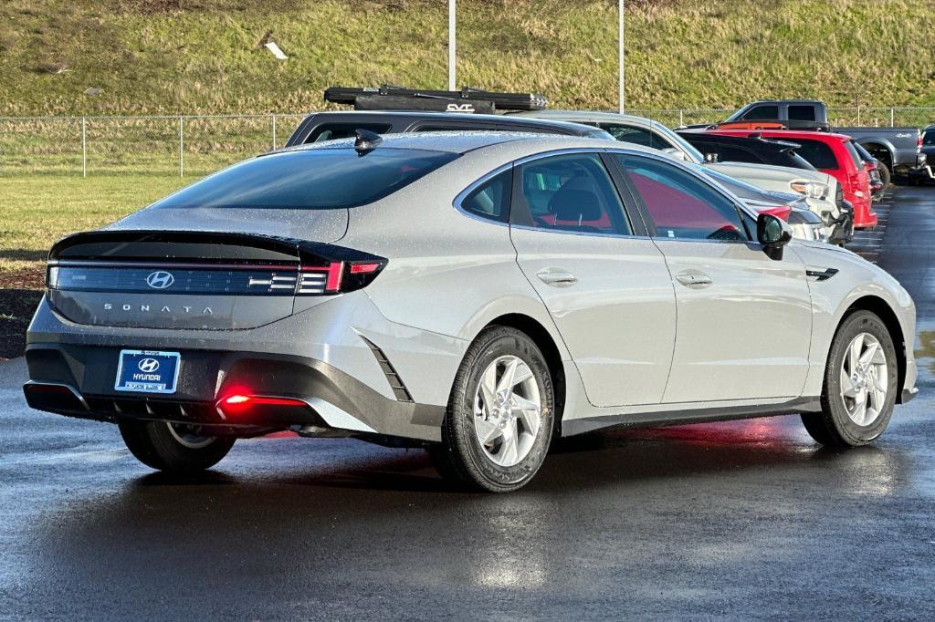 new 2025 Hyundai Sonata car, priced at $27,940