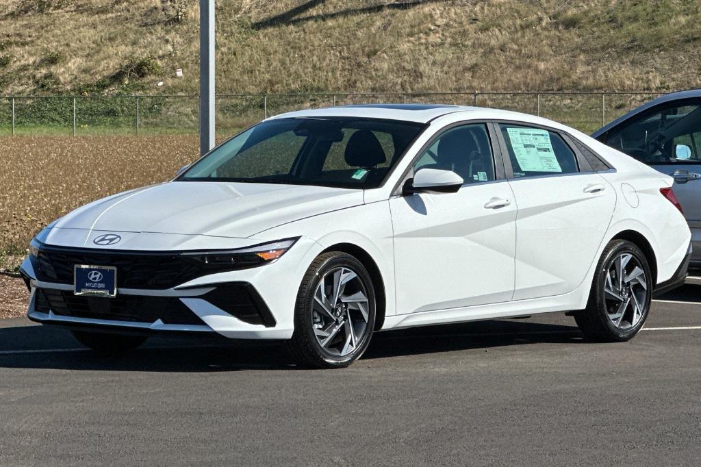 new 2025 Hyundai Elantra car, priced at $26,750