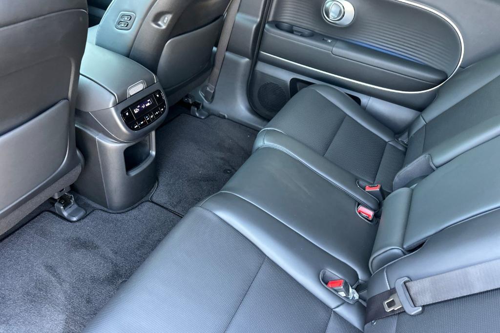 new 2026 Hyundai IONIQ 9 car, priced at $63,340