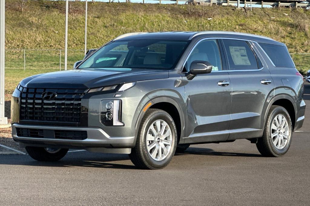 new 2025 Hyundai Palisade car, priced at $43,255