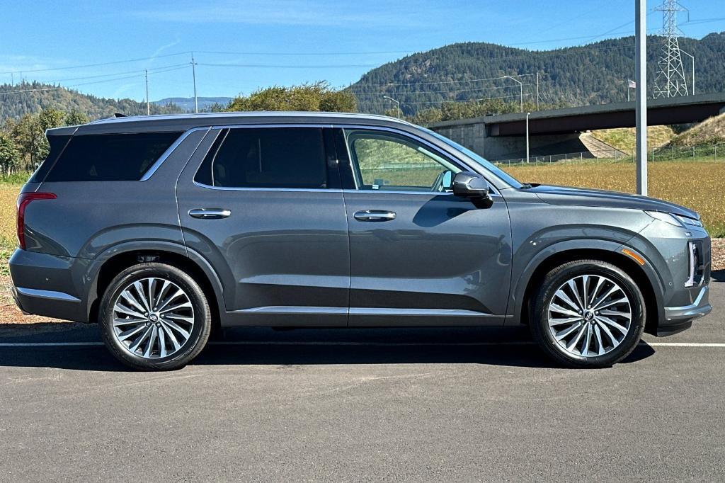 new 2025 Hyundai Palisade car, priced at $53,750