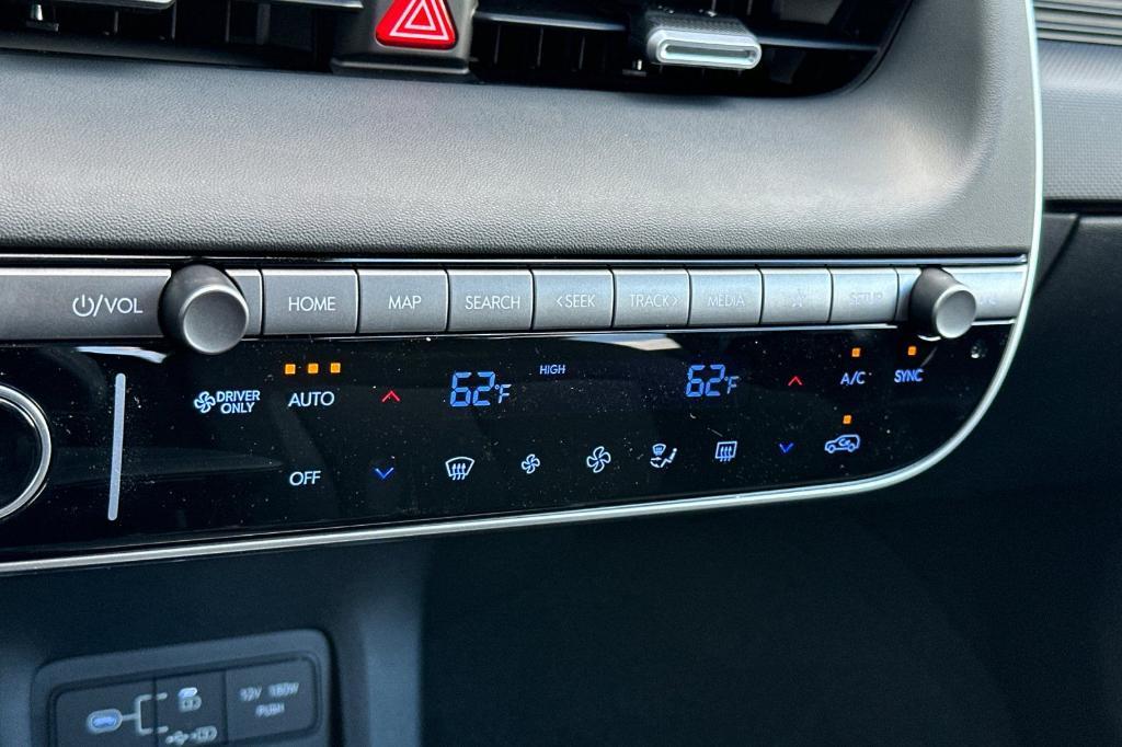 new 2025 Hyundai IONIQ 5 car