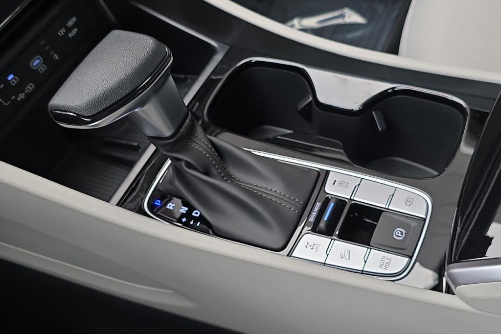 new 2025 Hyundai Tucson car, priced at $31,367