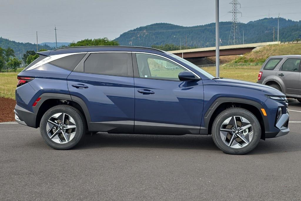 new 2025 Hyundai Tucson car, priced at $31,367