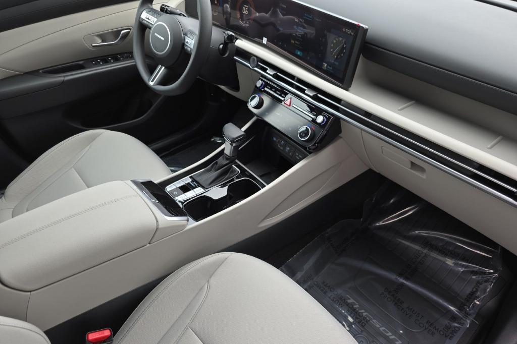 new 2025 Hyundai Tucson car, priced at $31,367
