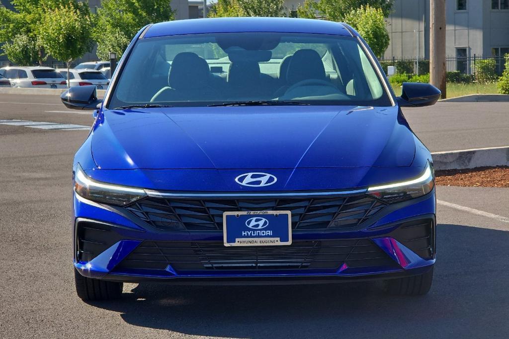 new 2025 Hyundai Elantra car, priced at $23,111