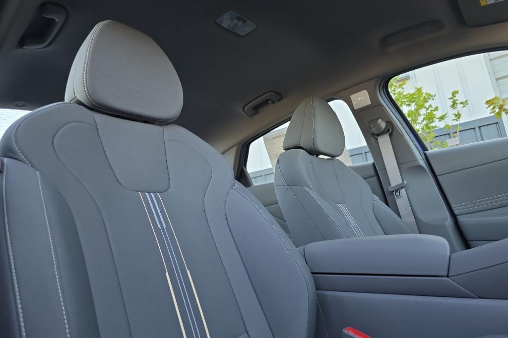 new 2025 Hyundai Elantra car, priced at $23,111