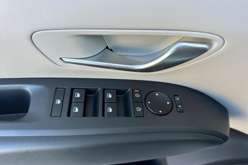 new 2025 Hyundai Tucson car, priced at $31,910