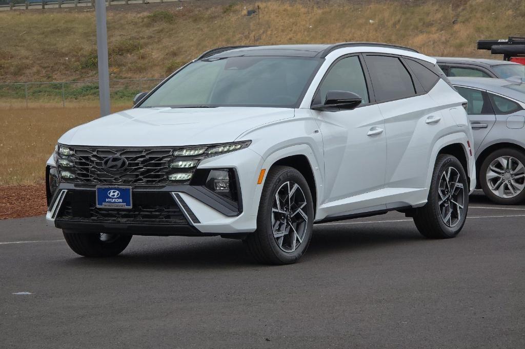 new 2025 Hyundai TUCSON Hybrid car, priced at $34,210