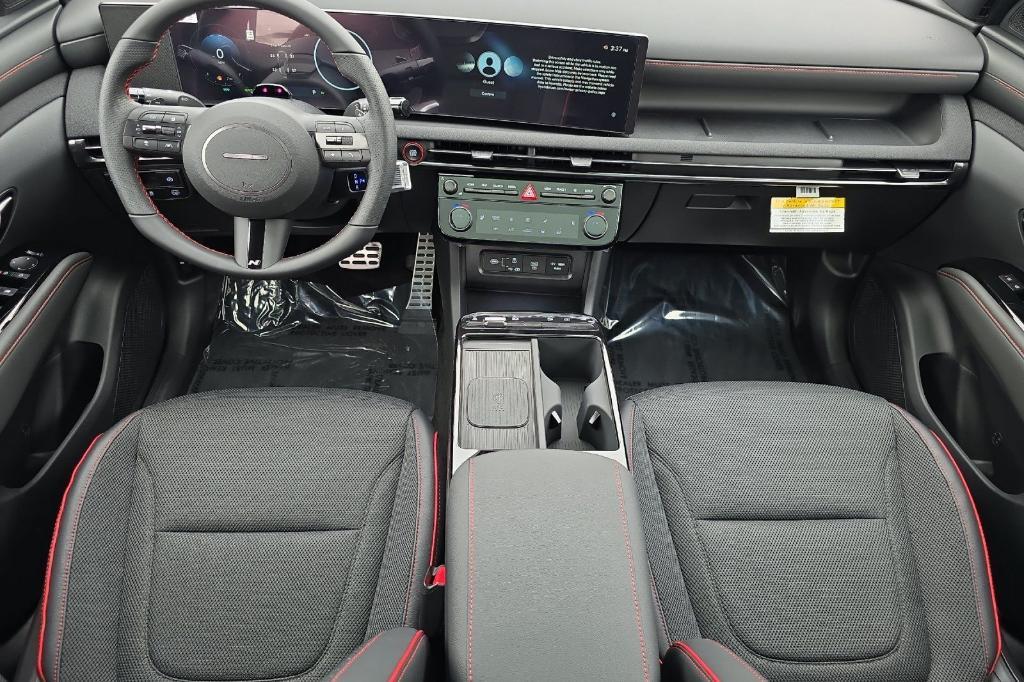 new 2025 Hyundai TUCSON Hybrid car, priced at $34,210