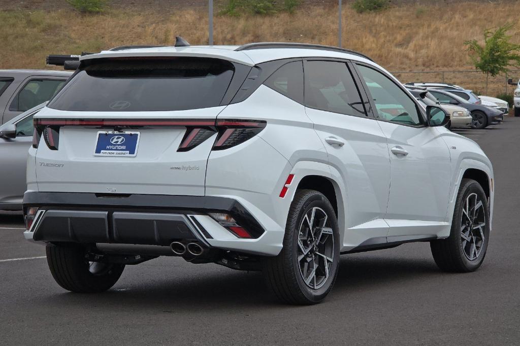 new 2025 Hyundai TUCSON Hybrid car, priced at $34,210