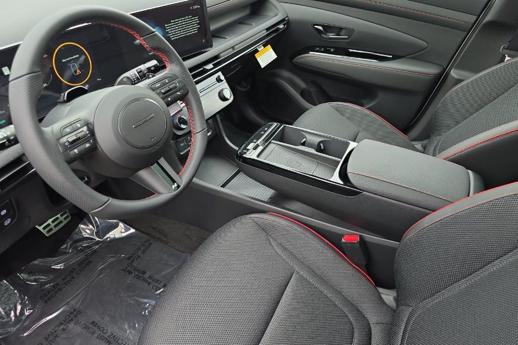 new 2025 Hyundai TUCSON Hybrid car, priced at $34,210