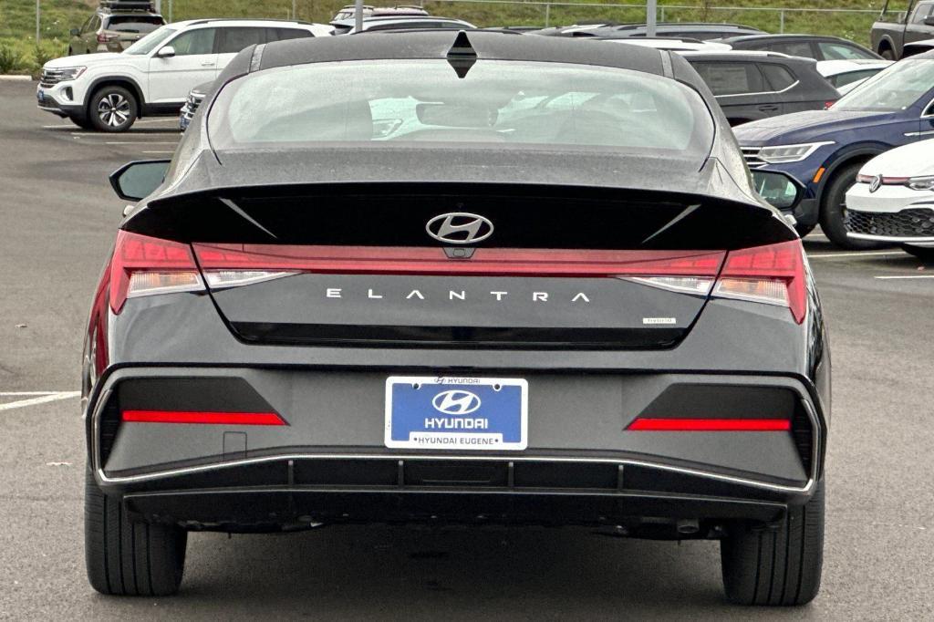 new 2025 Hyundai Elantra HEV car, priced at $28,240