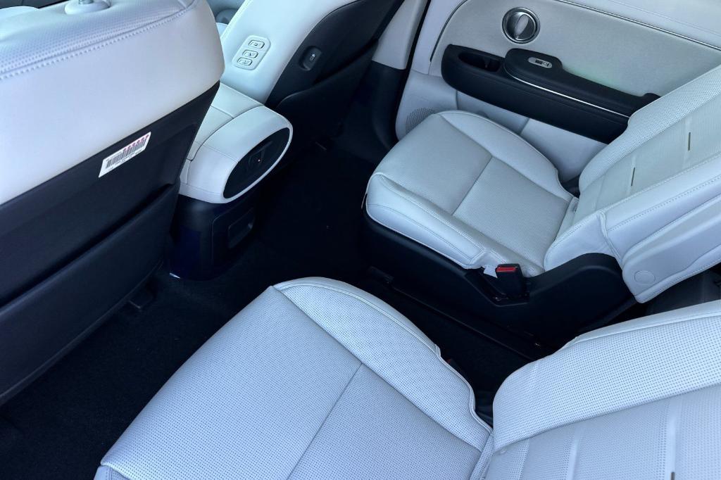 new 2026 Hyundai Palisade Hybrid car