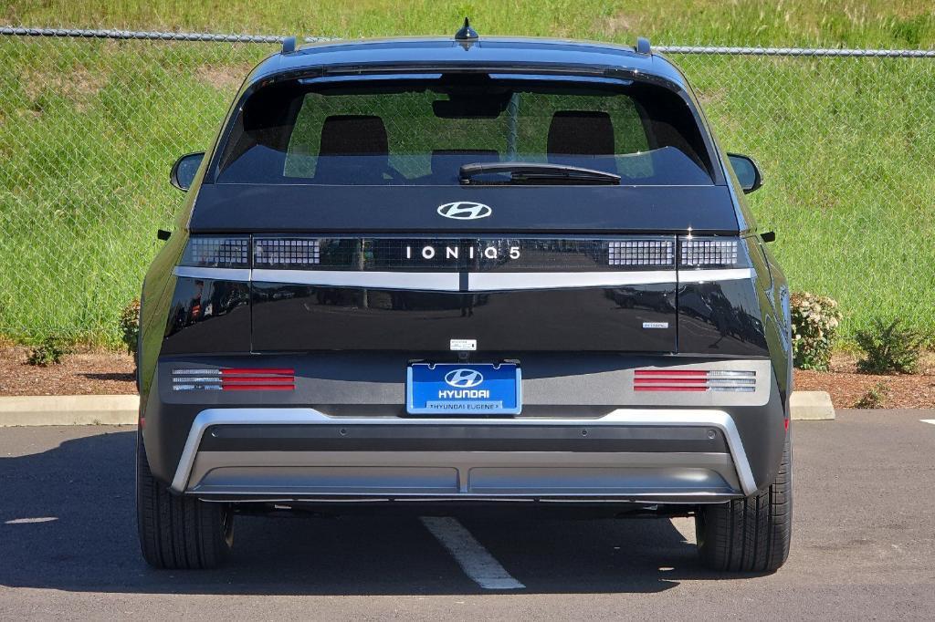 new 2025 Hyundai IONIQ 5 car