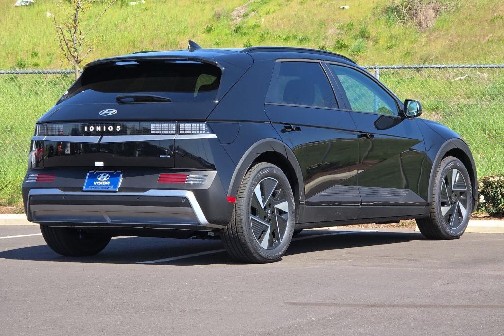 new 2025 Hyundai IONIQ 5 car