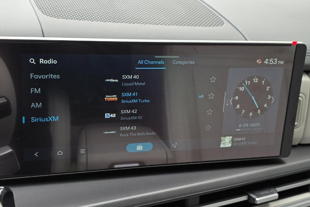 new 2025 Hyundai SANTA FE HEV car, priced at $35,934