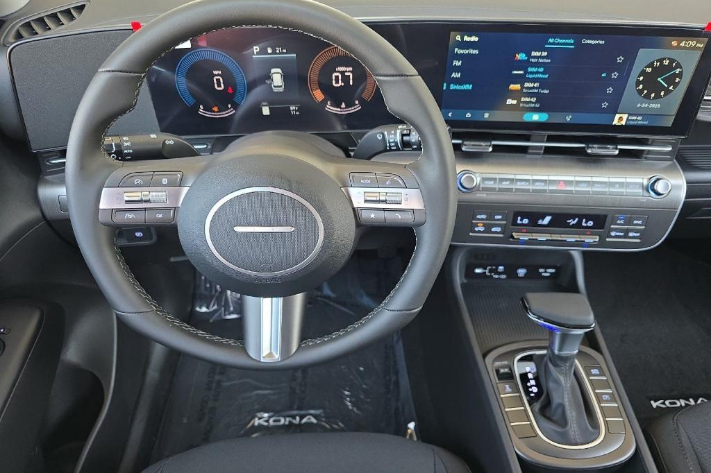 new 2025 Hyundai Kona car, priced at $27,558