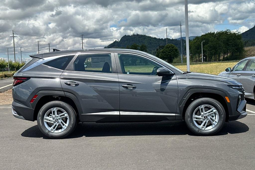 new 2025 Hyundai Tucson car, priced at $29,690